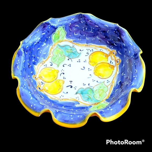 Authentic Italian Ruffle Ceramic Bowl - Picture 2 of 5